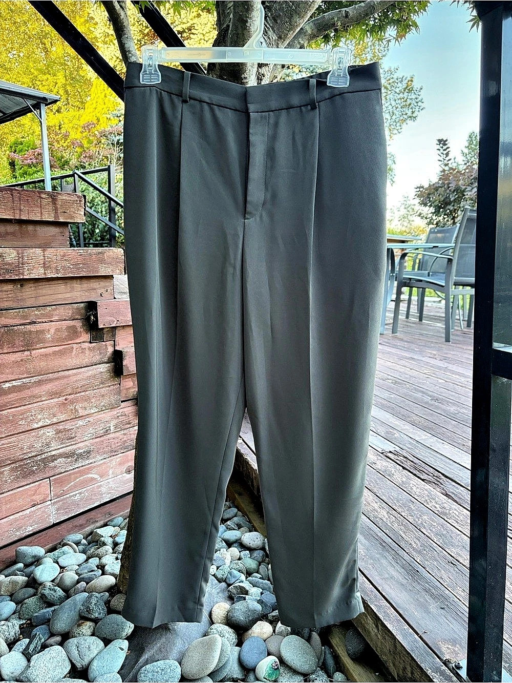 UNIQLO Smart Ankle Pants in grey, size XL